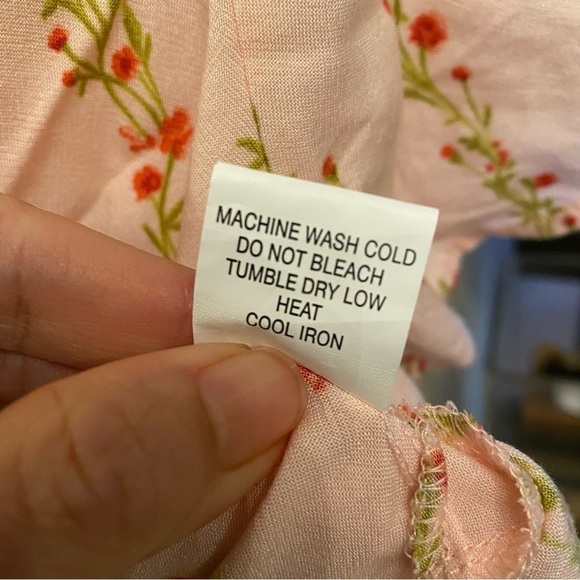 L.A. HEARTS Pink Floral Feminine Tie Front Cropped Top Size Xsmall - Picture 8 of 8